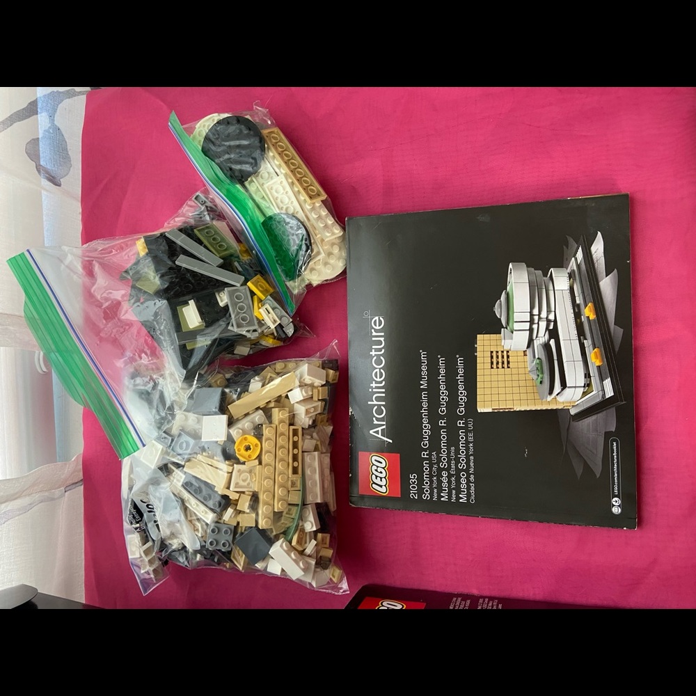 Solomon R Guggenheim Museum Lego